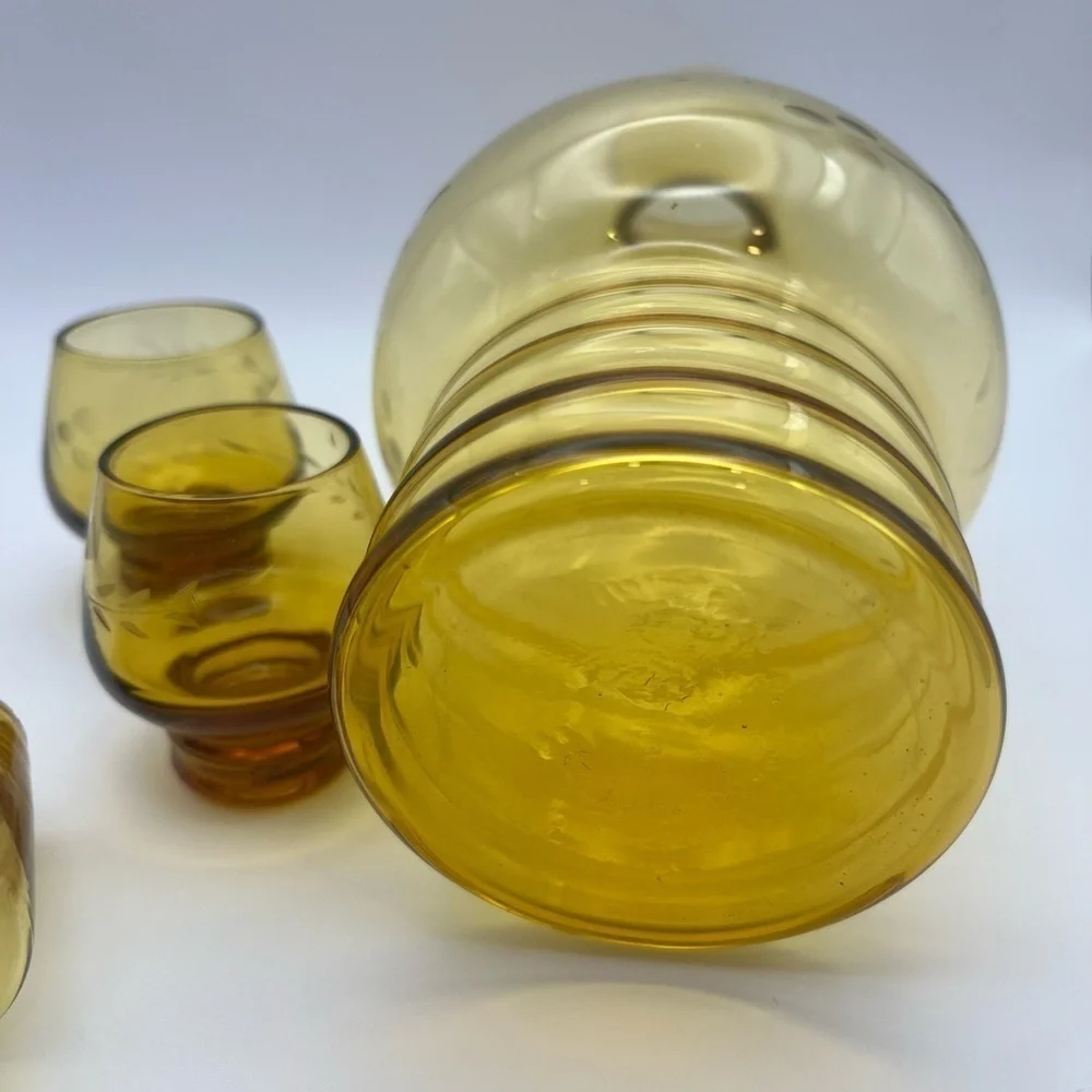 Vintage Mid-Century Etched Elegant Amber Glass Petite Decanter/Glass Set